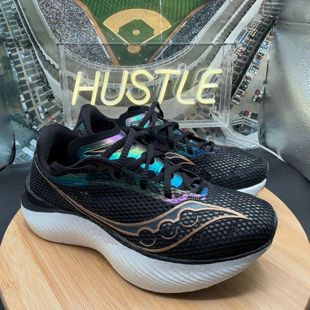 Saucony Endorphin Pro 3 ‘Black Goldstruck’ Women’s Sz 9